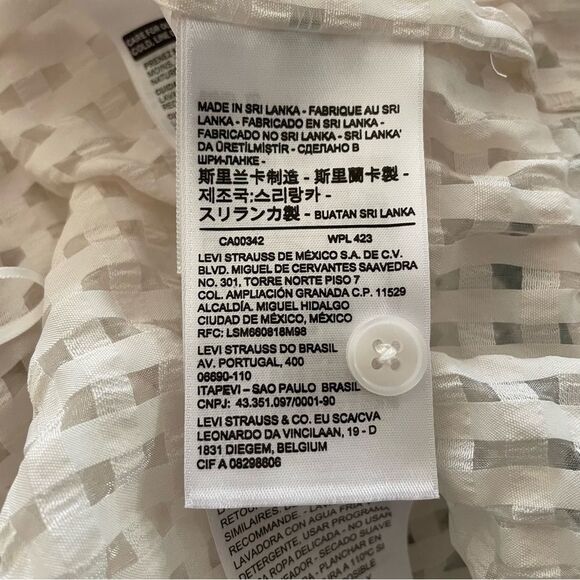 Levi’s Delilah Windowpane Wrap Top Size Medium - Picture 8 of 10